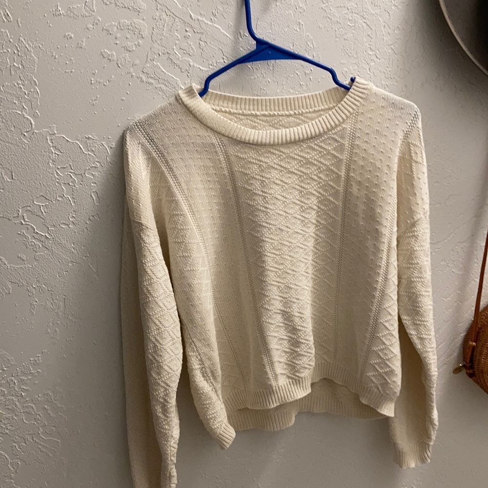 Light knit sweater